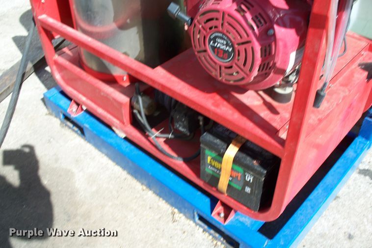 image for item IX9243 Suihe Blue Viper hot pressure washer