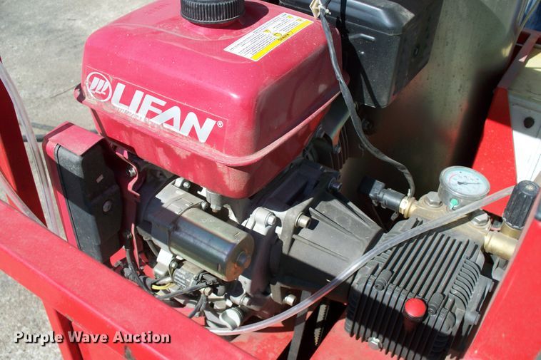 image for item IX9243 Suihe Blue Viper hot pressure washer