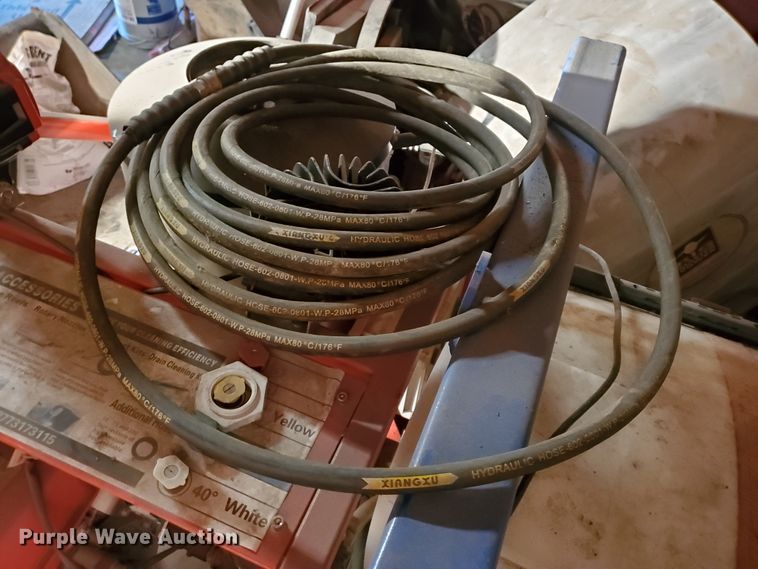 image for item IX9243 Suihe Blue Viper hot pressure washer