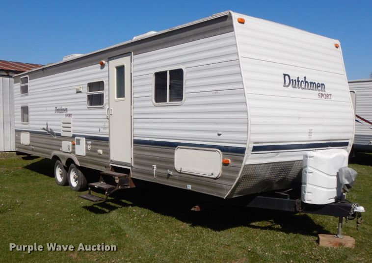 image for item IX9449 2004 Dutchmen 31B Sport  camper