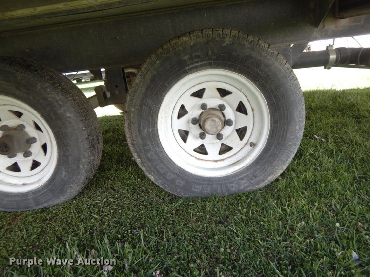 image for item IX9449 2004 Dutchmen 31B Sport  camper