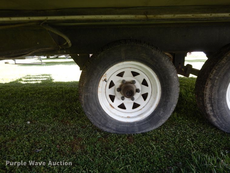 image for item IX9449 2004 Dutchmen 31B Sport  camper