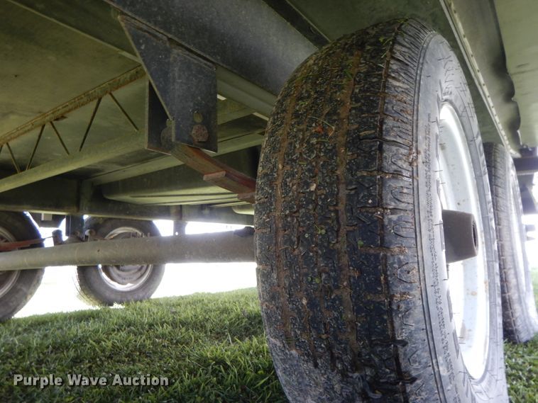 image for item IX9449 2004 Dutchmen 31B Sport  camper