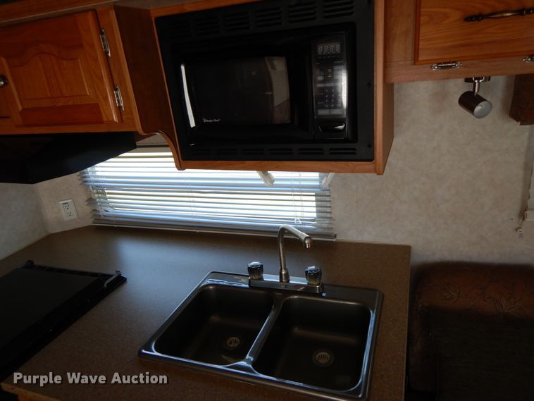 image for item IX9452 2008 Forest River Rockwood Ultra Elite  camper