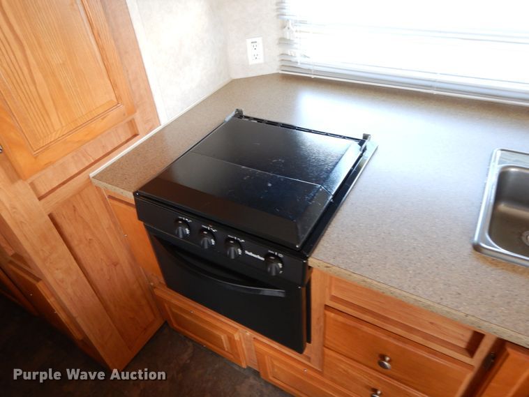 image for item IX9452 2008 Forest River Rockwood Ultra Elite  camper