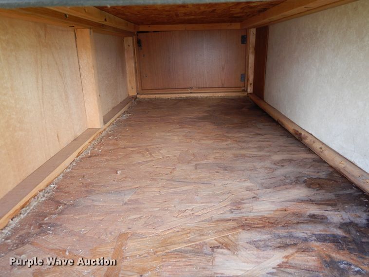 image for item IX9453 2004 Fleetwood Terry 320 DBHS  camper