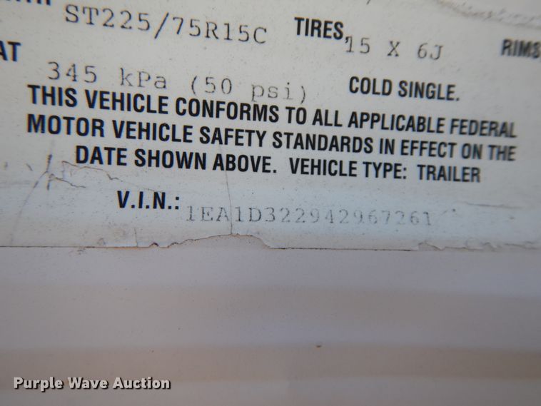 image for item IX9453 2004 Fleetwood Terry 320 DBHS  camper