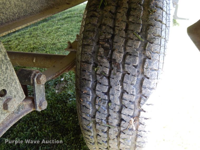 image for item IX9455 2003 Dutchmen 31B Sport  camper