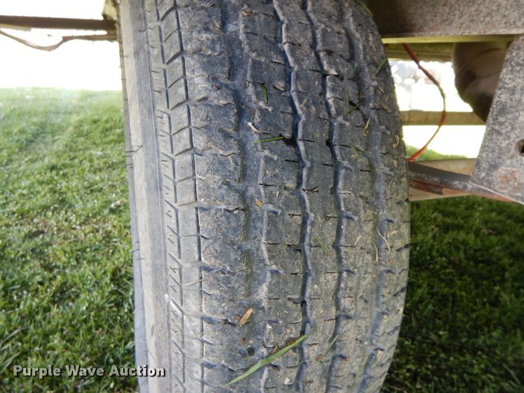 image for item IX9455 2003 Dutchmen 31B Sport  camper