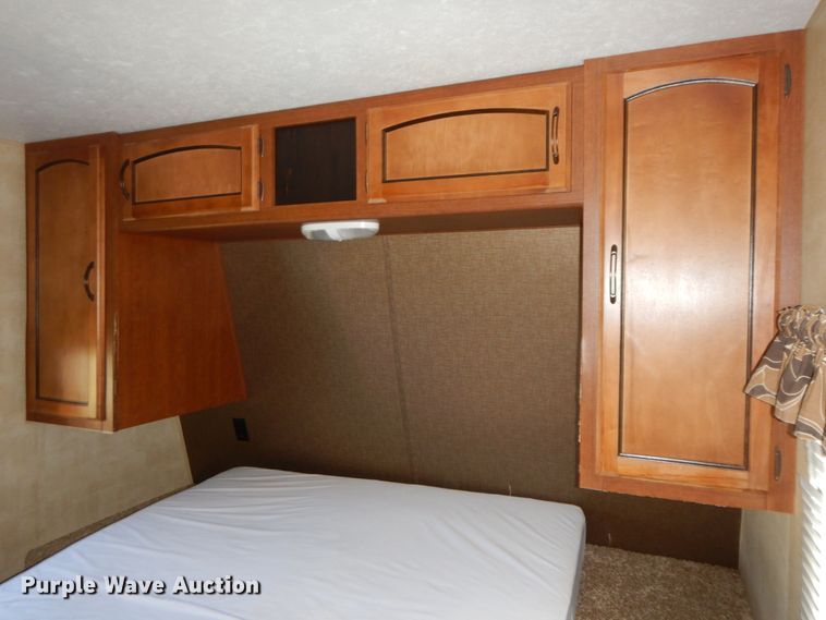 image for item IX9457 2014 Keystone Summerland 2670  camper