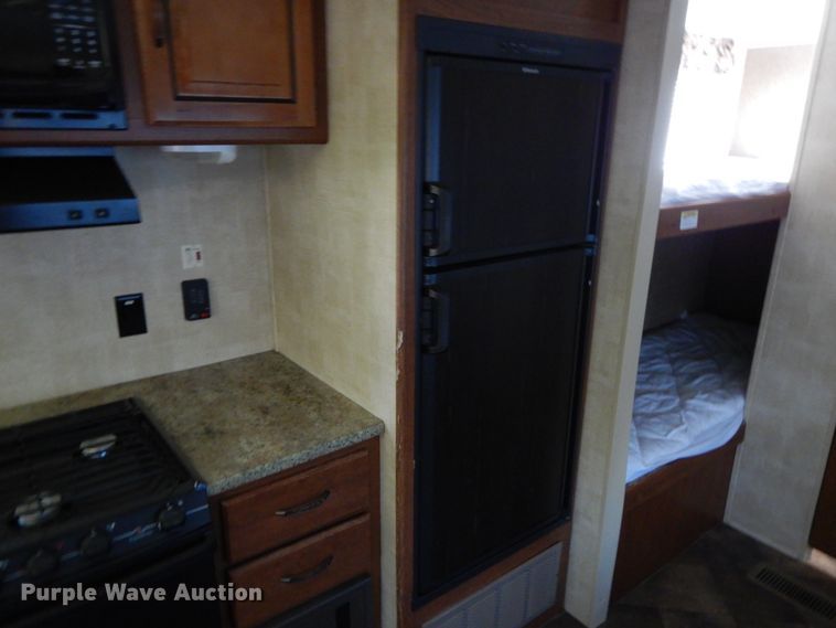 image for item IX9457 2014 Keystone Summerland 2670  camper