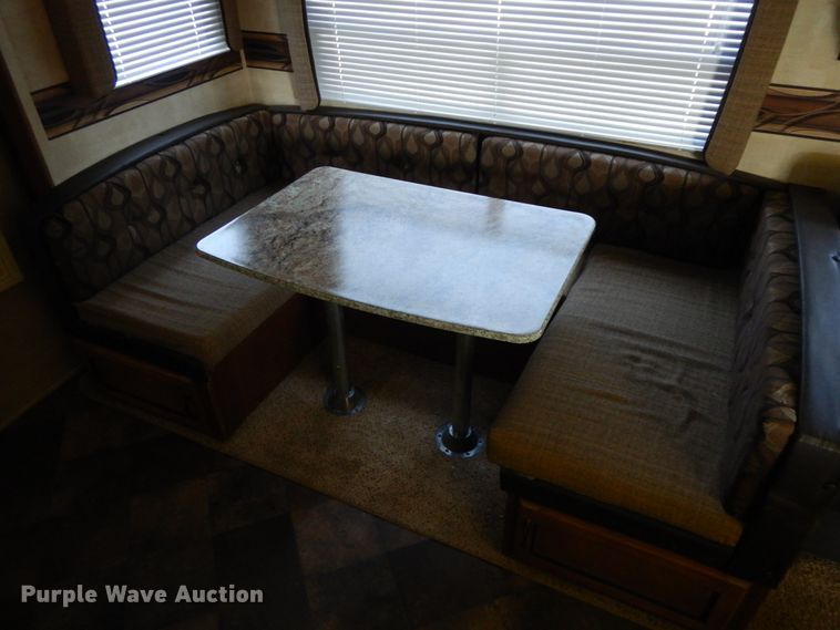 image for item IX9457 2014 Keystone Summerland 2670  camper