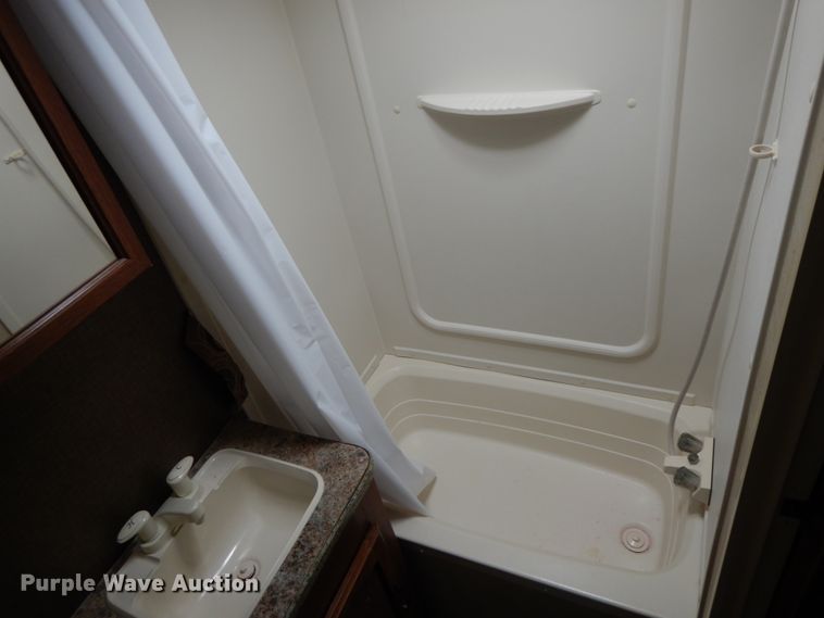 image for item IX9457 2014 Keystone Summerland 2670  camper