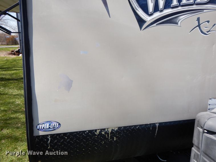 image for item IX9458 2014 Forest River Wildwood x Lite 291 FBXL  camper