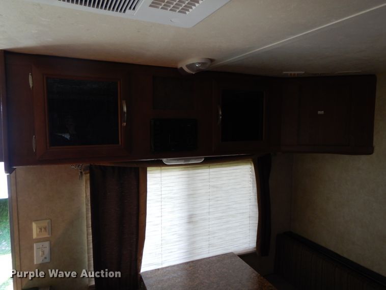 image for item IX9458 2014 Forest River Wildwood x Lite 291 FBXL  camper