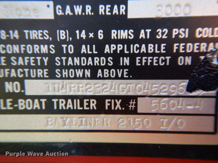 image for item IX9460 1988 Bayliner 2155 Sunbridge  boat