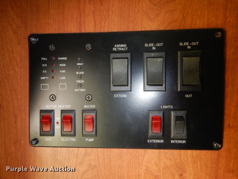 image for item IX9461 2013 Dutchmen 315BHDS  camper