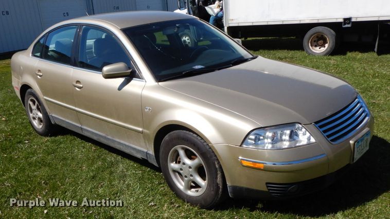 image for item IX9462 2001 Volkswagen Passat