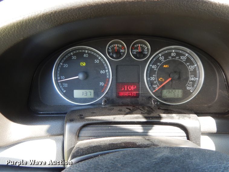 image for item IX9462 2001 Volkswagen Passat