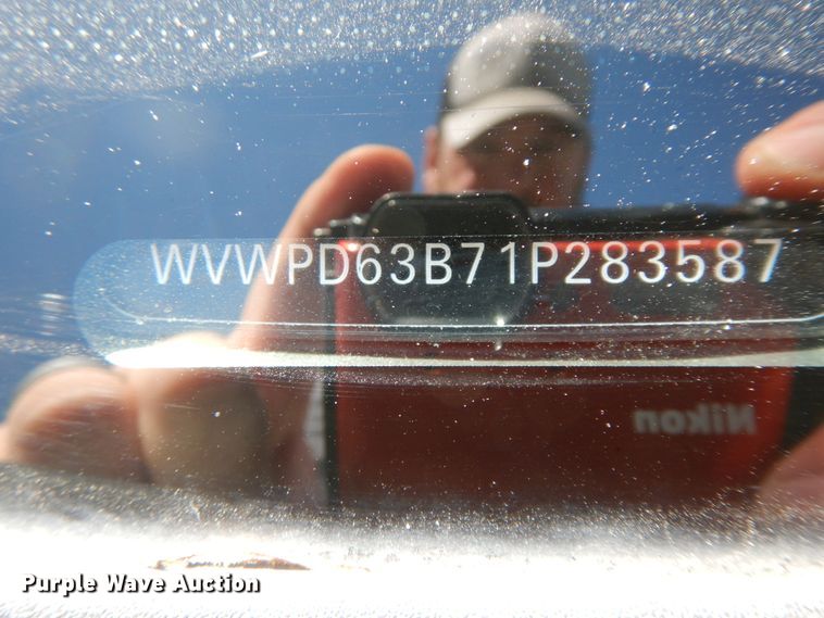 image for item IX9462 2001 Volkswagen Passat