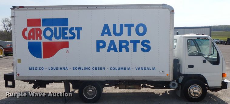 image for item IX9495 2001 Isuzu NPR  box truck