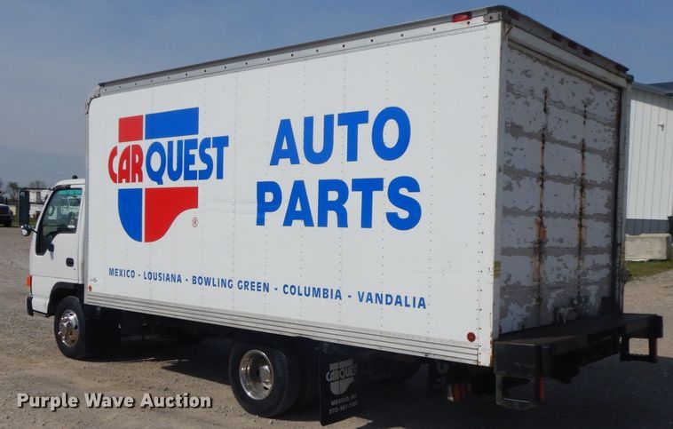 image for item IX9495 2001 Isuzu NPR  box truck