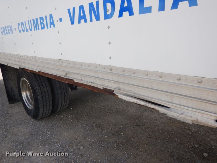 image for item IX9495 2001 Isuzu NPR  box truck