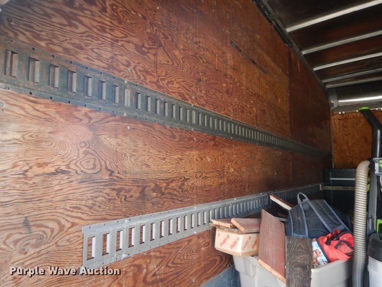 image for item IX9495 2001 Isuzu NPR  box truck