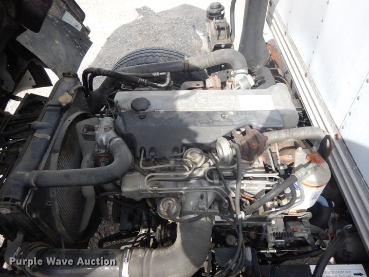 image for item IX9495 2001 Isuzu NPR  box truck