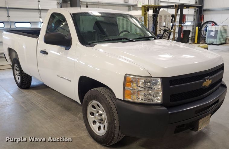 image for item IX9767 2011 Chevrolet Silverado 1500  pickup truck
