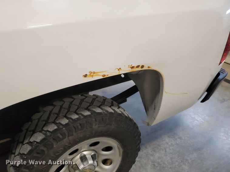 image for item IX9767 2011 Chevrolet Silverado 1500  pickup truck