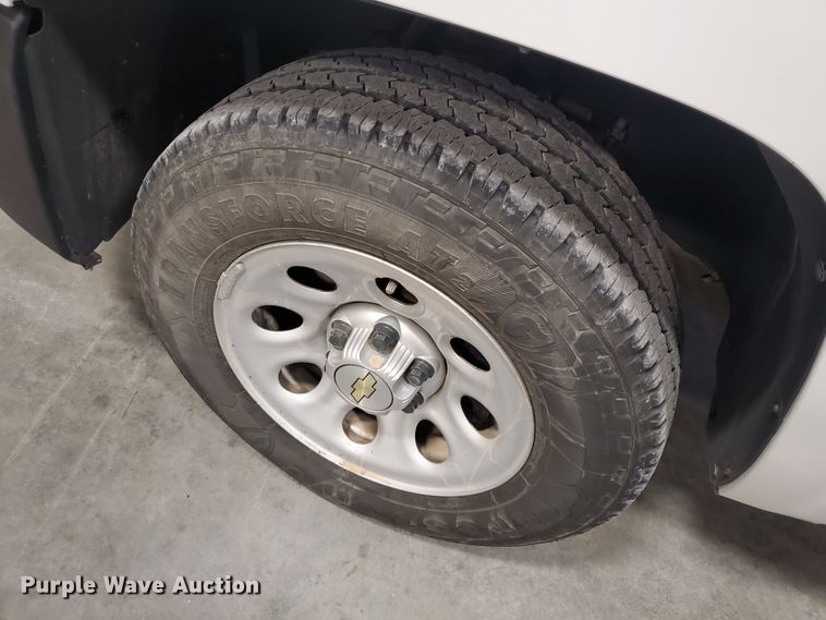 image for item IX9767 2011 Chevrolet Silverado 1500  pickup truck