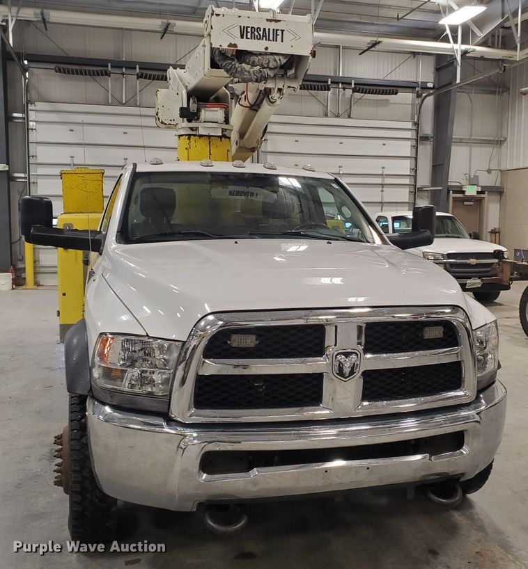 image for item IX9768 2013 Dodge Ram 5500HD  bucket truck