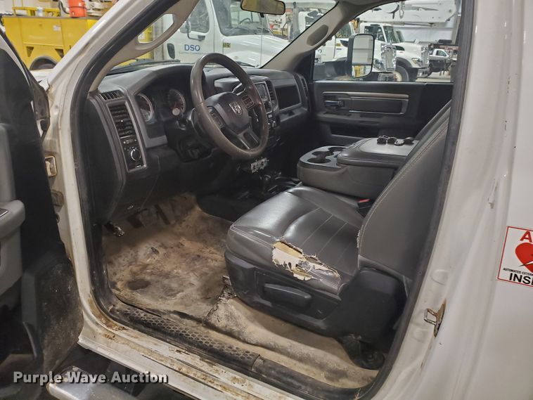 image for item IX9768 2013 Dodge Ram 5500HD  bucket truck