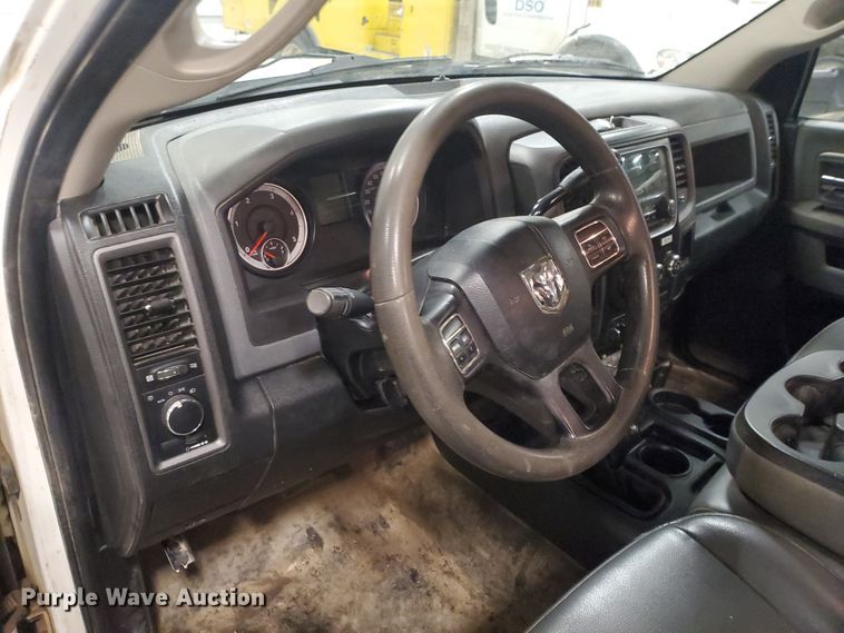 image for item IX9768 2013 Dodge Ram 5500HD  bucket truck