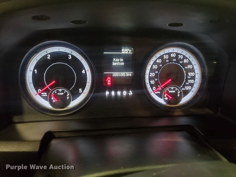 image for item IX9768 2013 Dodge Ram 5500HD  bucket truck