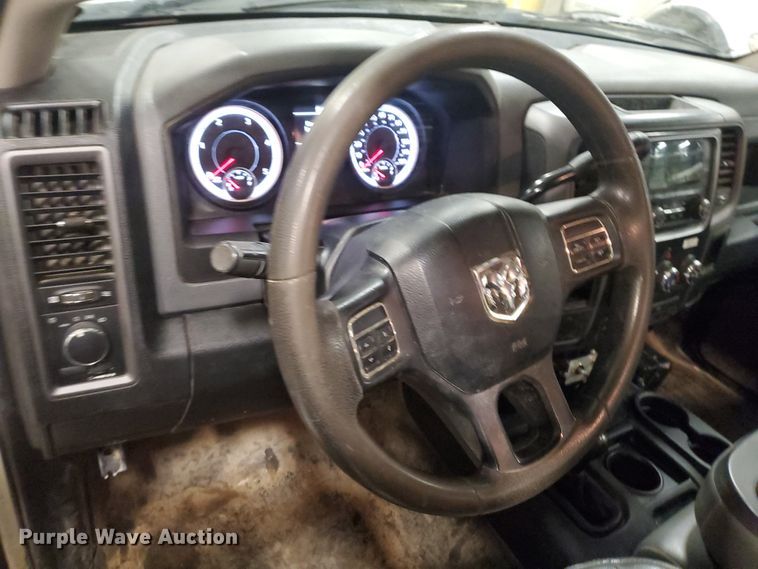 image for item IX9768 2013 Dodge Ram 5500HD  bucket truck