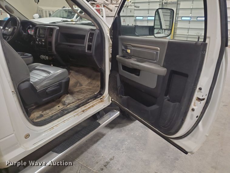 image for item IX9768 2013 Dodge Ram 5500HD  bucket truck