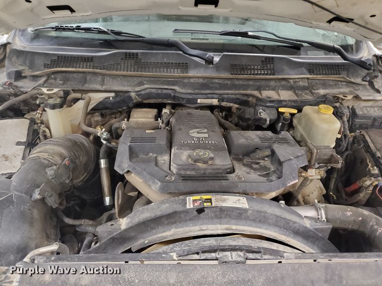 image for item IX9768 2013 Dodge Ram 5500HD  bucket truck