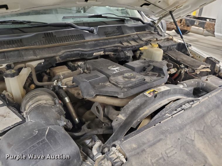 image for item IX9768 2013 Dodge Ram 5500HD  bucket truck