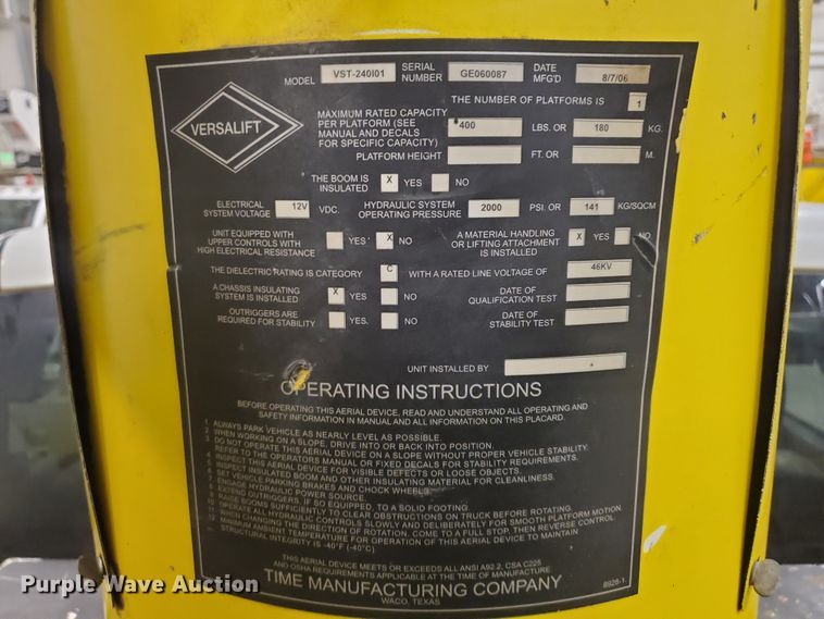 image for item IX9768 2013 Dodge Ram 5500HD  bucket truck