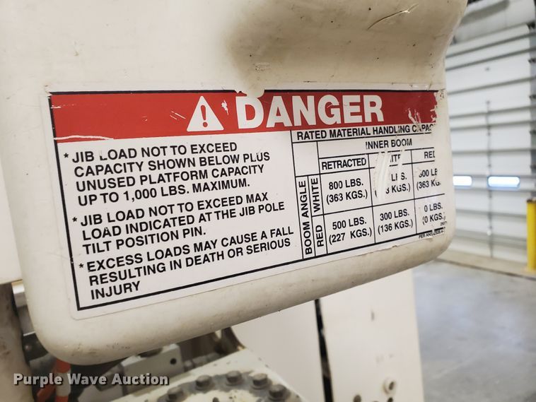 image for item IX9768 2013 Dodge Ram 5500HD  bucket truck