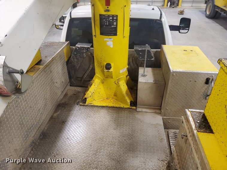 image for item IX9768 2013 Dodge Ram 5500HD  bucket truck