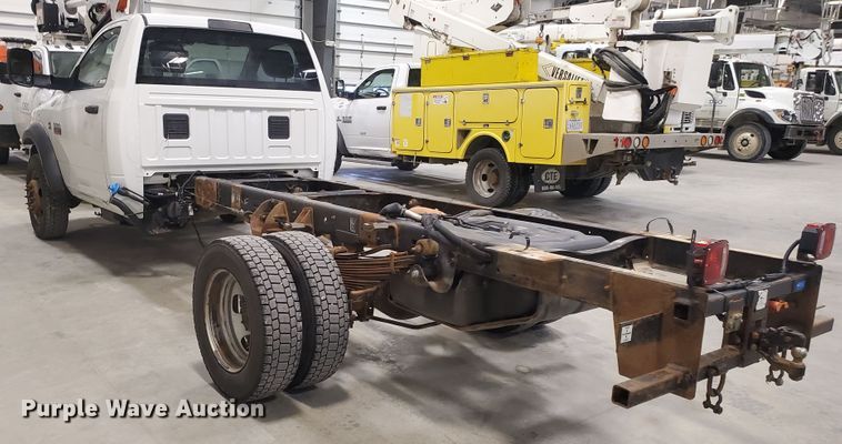 image for item IX9769 2012 Dodge Ram 5500HD  truck cab and chassis