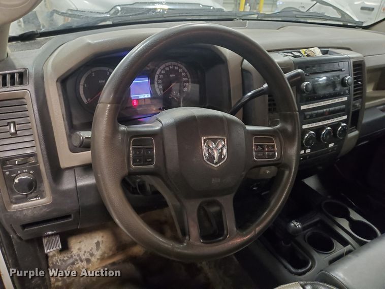 image for item IX9769 2012 Dodge Ram 5500HD  truck cab and chassis