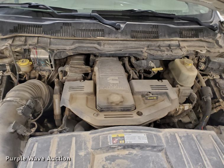 image for item IX9769 2012 Dodge Ram 5500HD  truck cab and chassis