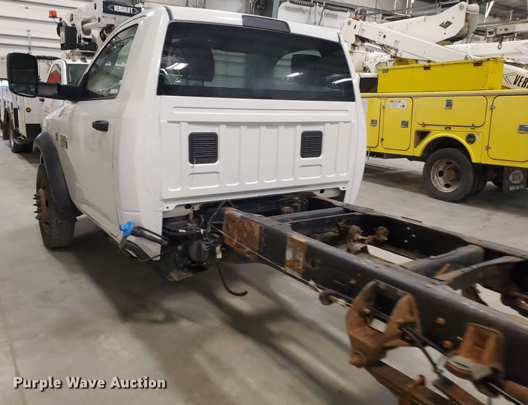 image for item IX9769 2012 Dodge Ram 5500HD  truck cab and chassis