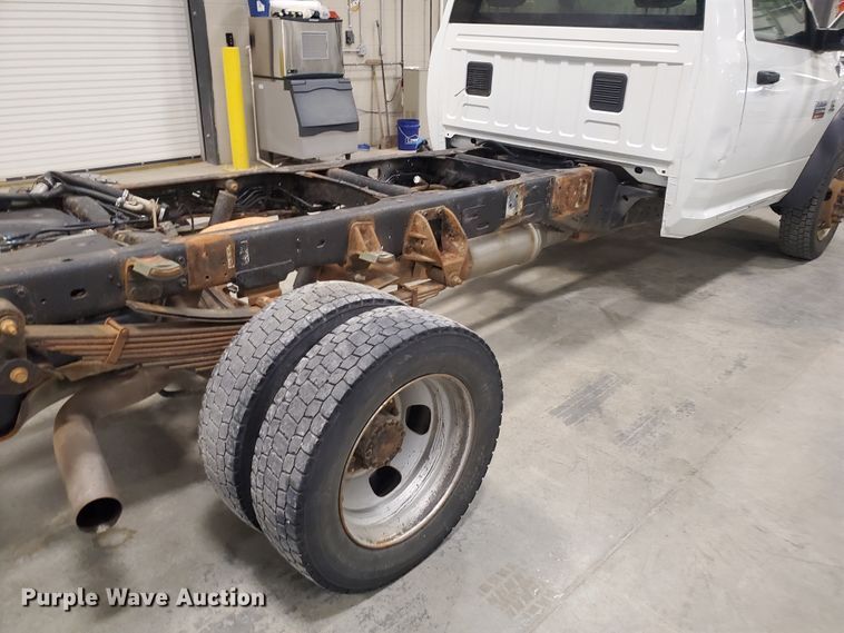 image for item IX9769 2012 Dodge Ram 5500HD  truck cab and chassis