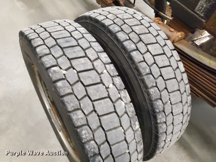 image for item IX9769 2012 Dodge Ram 5500HD  truck cab and chassis