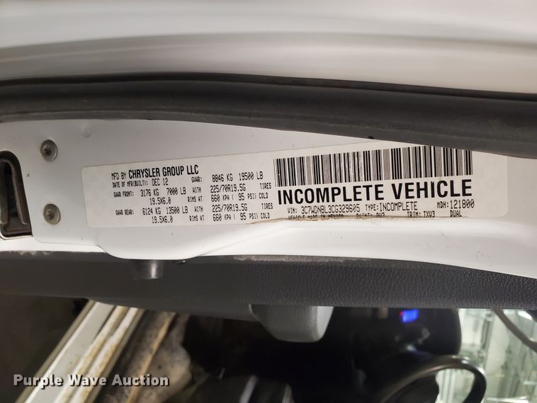 image for item IX9769 2012 Dodge Ram 5500HD  truck cab and chassis